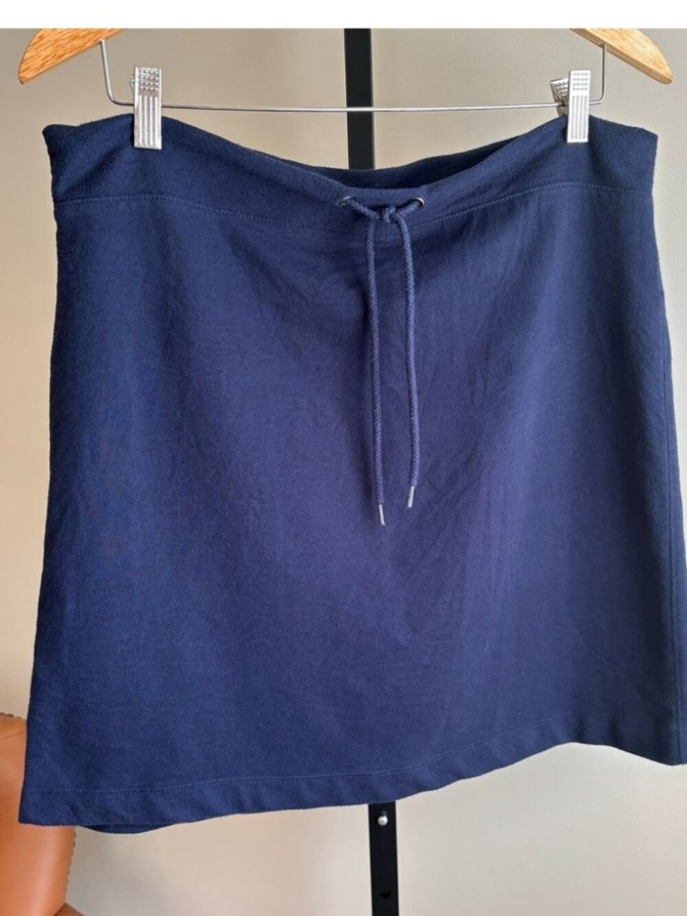 Women’s Casual Skirt Navy Size Medium